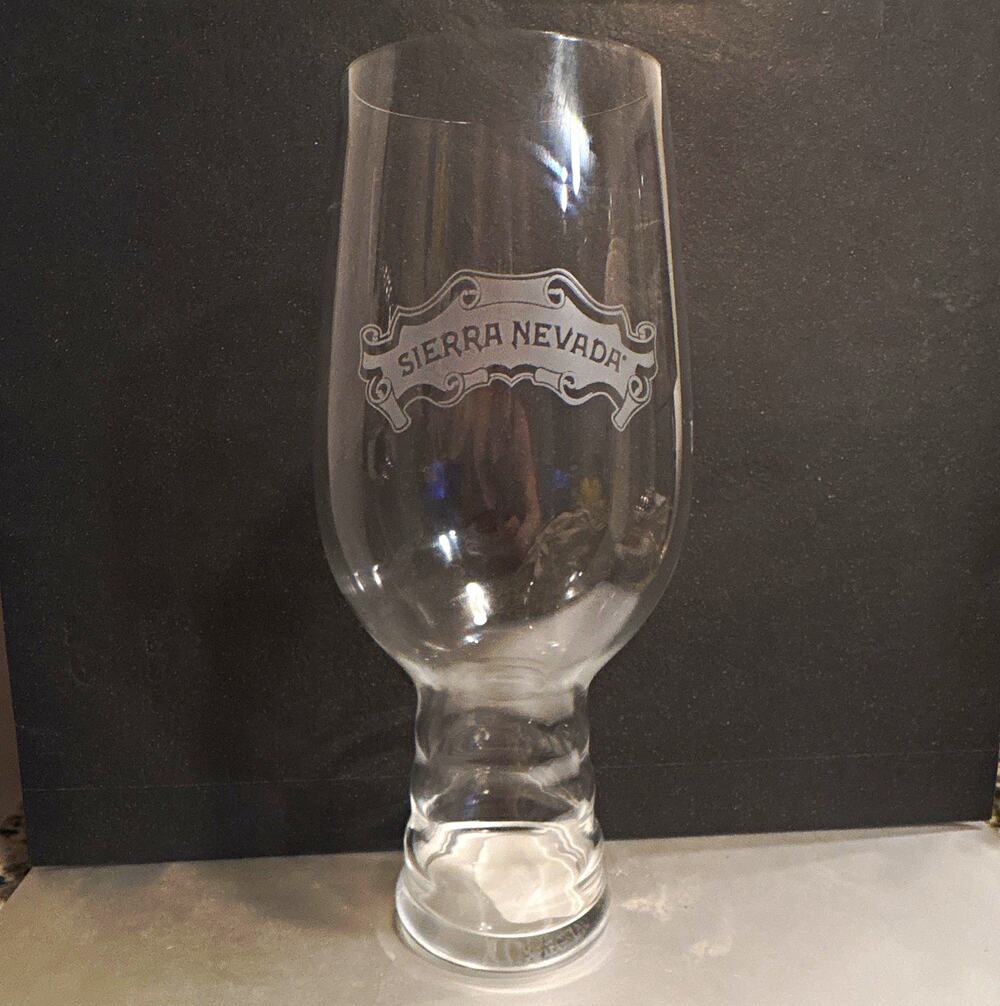 Sierra Nevada IPA Glass Beer Glassware Breweriana Theme Collectible